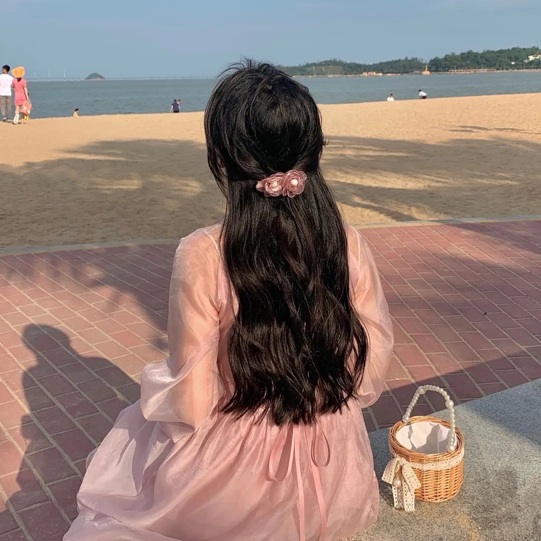 今天冲瞎蜜